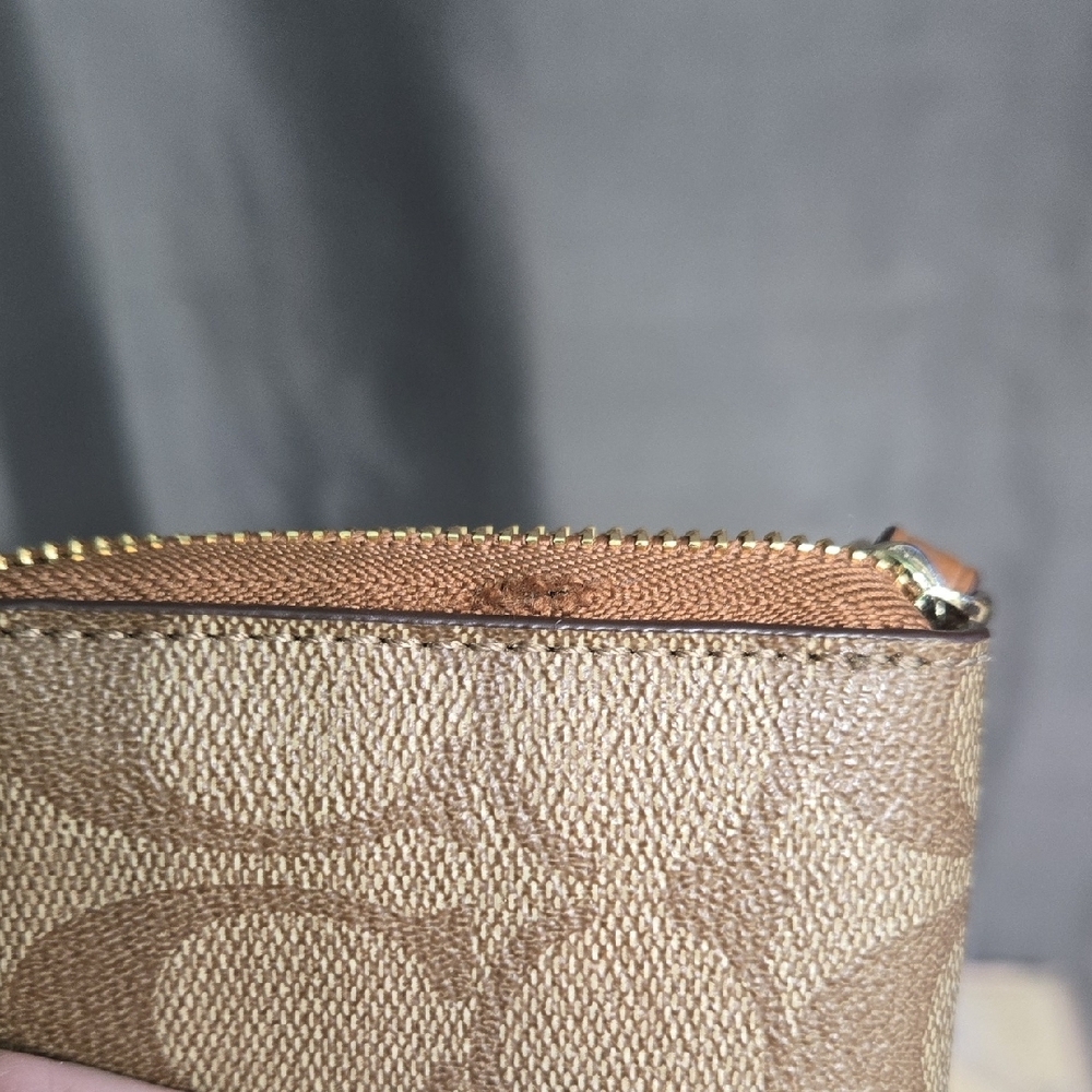 Coach Tan/Brown Signature Zip Wallet Wristlet - Picture 5 of 16